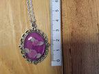Kette mit Farbwechsel und Blumenmotiv