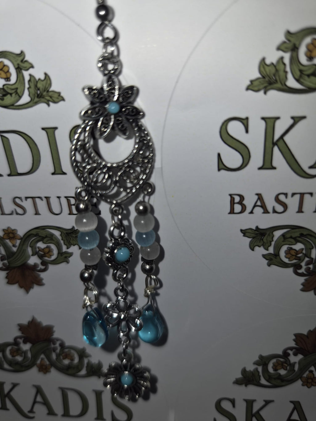 Lange Ohrringe in türkis und silber, Orhaken aus 316 Edelstahl