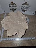 Schale in Ahornblattform in zartem orange