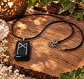 Runenanhänger Mannaz in schwarz